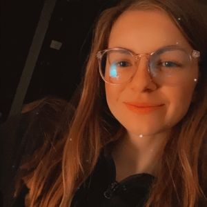 Meet your Posher, Lana